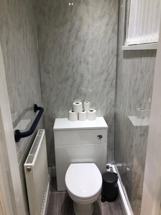 Handpost Lodge 纽波特 外观 照片
